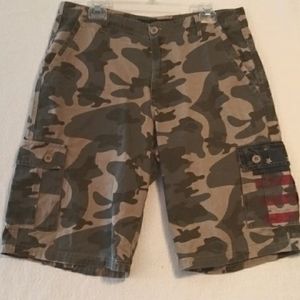 ROK camo cargo shorts, sz34
